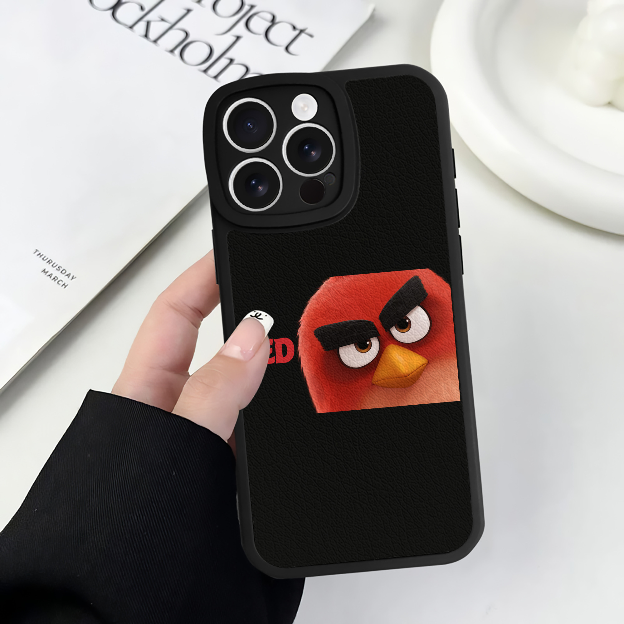 （画像用） Angry Birds アングリーバード 【iPhone 16シリーズ対応】シリコンスマホケース（レザー調） 材質：シリコン